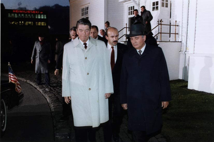 Reagan and Gorbachev leaving the Reykjavik Summit