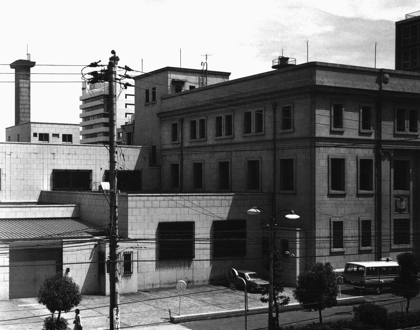 Bank of Japan, Hiroshima Branch, 400 meters from the hypocenter.
