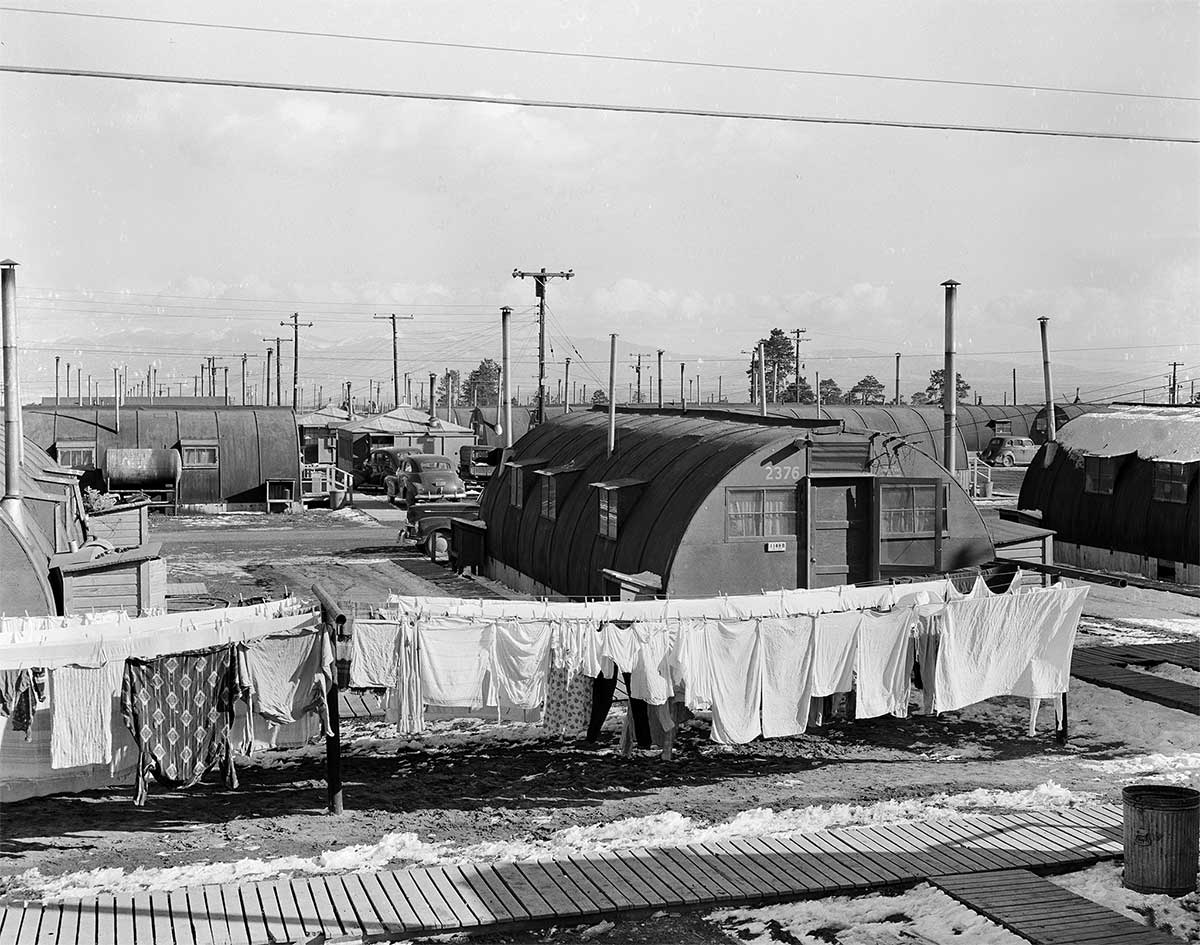Living at Los Alamos LOS ALAMOS Beginning of an Era 19431945
